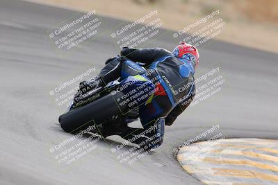 media/Dec-17-2022-SoCal Trackdays (Sat) [[224abd9271]]/Turn 10 Backside (120pm)/